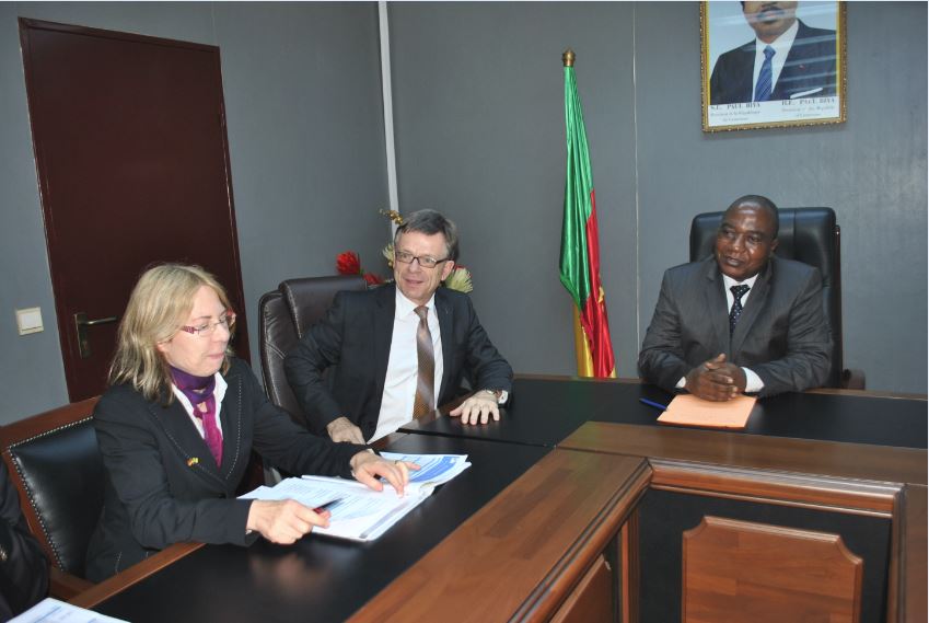 L'Association économique Germano Africaine en visite de prospection au MINMIDT, le 12 juillet 2016